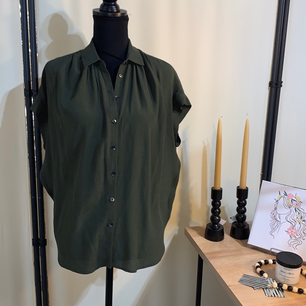 Madewell Dark Olive Green Button Down Top size XS